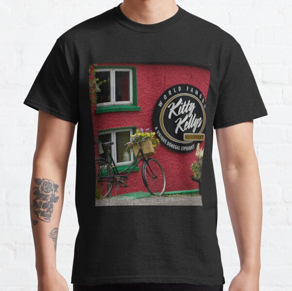 Kitty Kelly's restaurant, Donegal - wide Classic T-Shirt