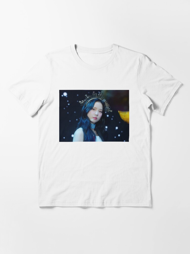 YUJIN (KEP1ER) - UP! | Essential T-Shirt