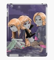 Strike a pose iPad Case/Skin