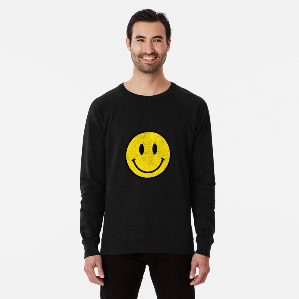 Vintage Retro Happy Smiley Face 80s 90s Aesthetic  Essential T