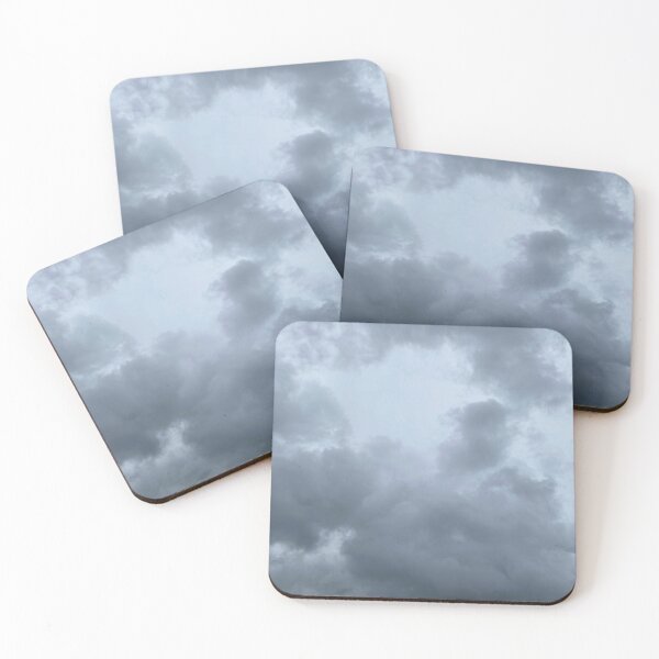Aperçu de l'œuvre Nuages blancs et gris créée et vendue par Sinemathk.