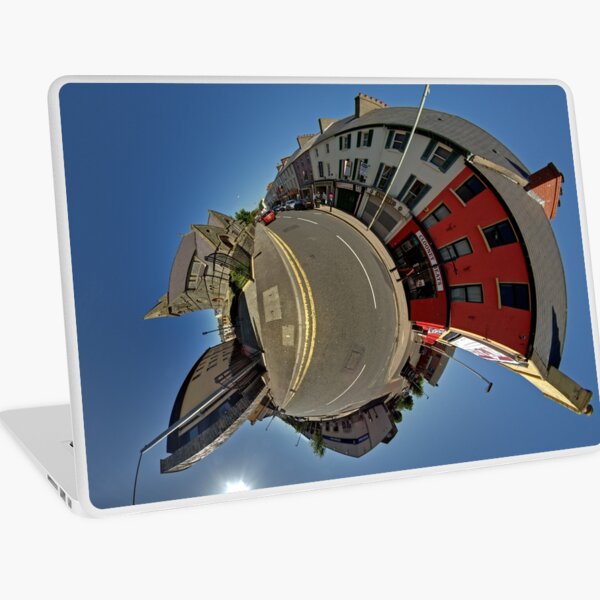 Clooney Meets, Clooney Terrace, Derry Laptop Skin