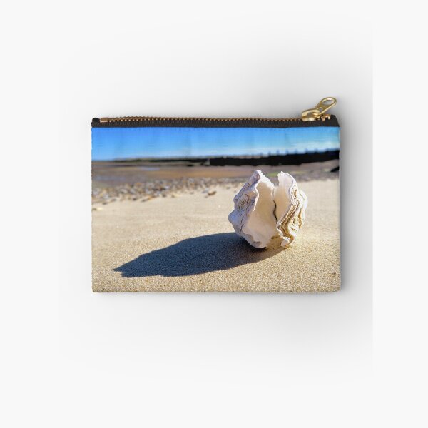 Item preview, Shell en la orilla designed and sold by theresa knox.