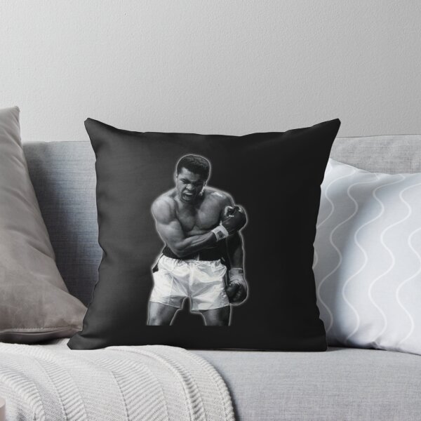 Item preview, Muhammad Ali noquea al Rumble Clásico designed and sold by caslinidsch.
