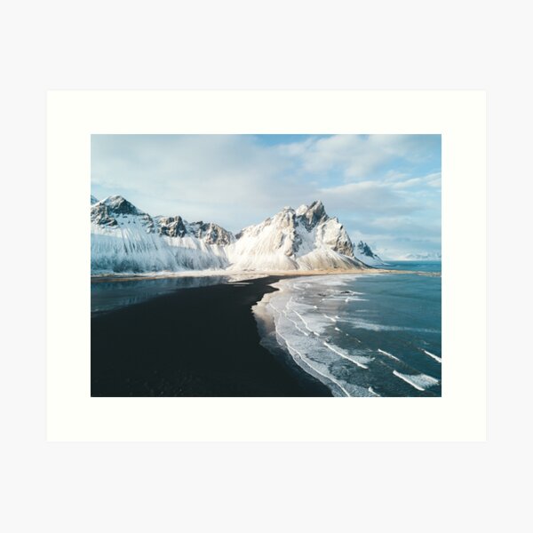 Artikel-Vorschau von Island-Strand bei Sonnenuntergang - Landschaftsfotografie, designt und verkauft von regnumsaturni.
