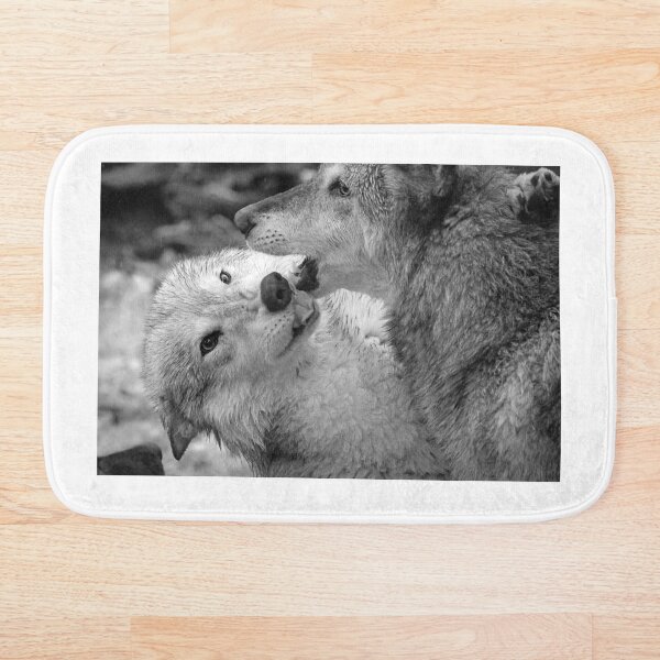 Item preview, Lobos blancos y negros en juego designed and sold by JuniperMT.