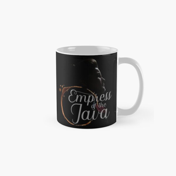 AJHalliwell on X: Captain Janeway's coffee mug is the Nissan Thermos JMJ  350. One step closer! #StarTrekVoyager  / X