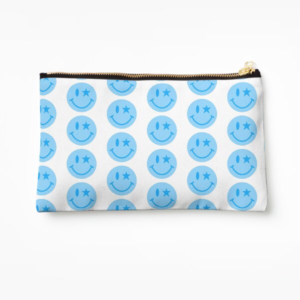 Preppy Blue Smiley Purse 's Code & Price - RblxTrade