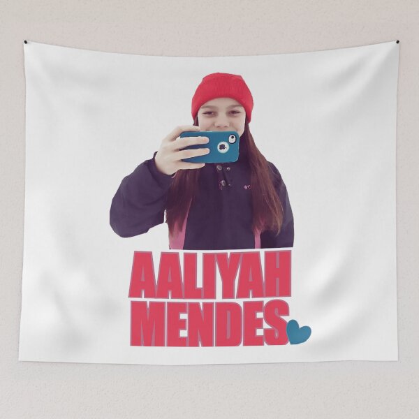 Artikelvorschau, Aaliyah Mendes 45 - Trendiges Vintage Retro T-Shirt entworfen und verkauft von kloospapa.