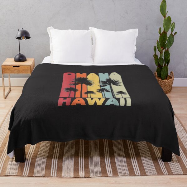 Artikelvorschau, Familie Ohana Hawaiian Retro Hawaii Tropical Summer Vacation Long Sleeve entworfen und verkauft von asbellpadonniei.