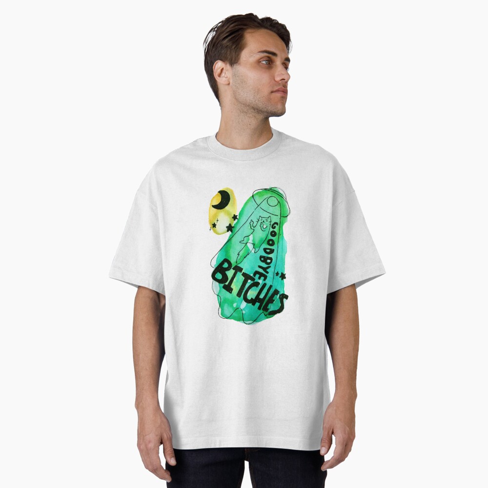 Aperçu de l'œuvre T-shirt oversize créée et vendue par SaradaBoru.