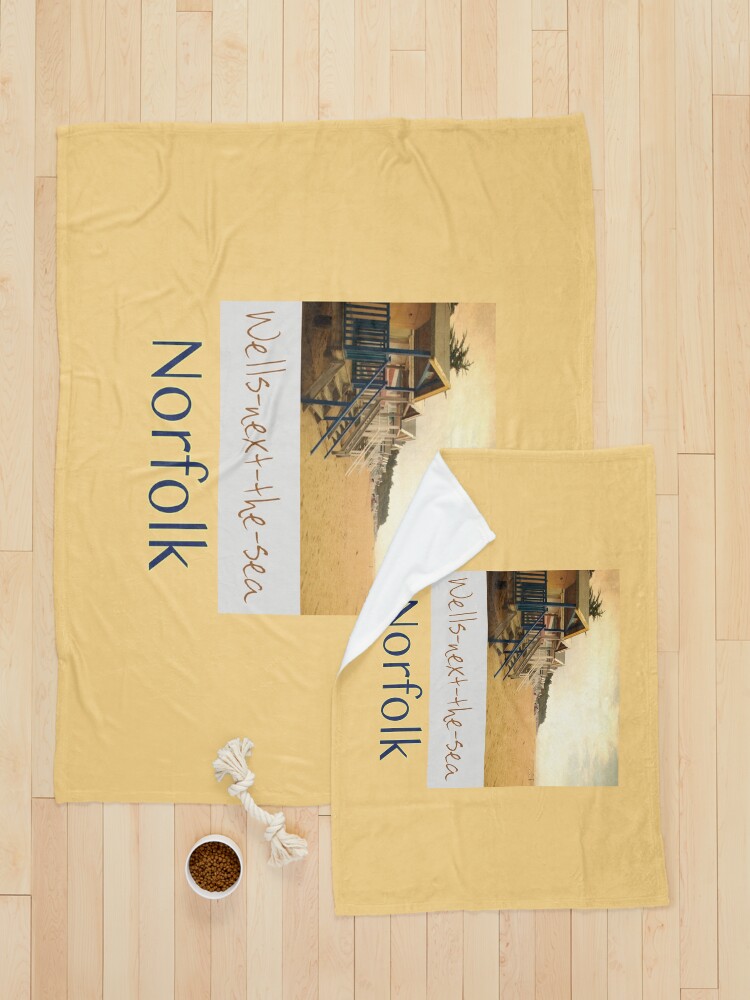 Alternate view of Wells-next-the-sea Beach Huts - Norfolk Collection Pet Blanket