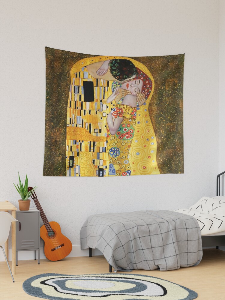 The discount kiss tapestry