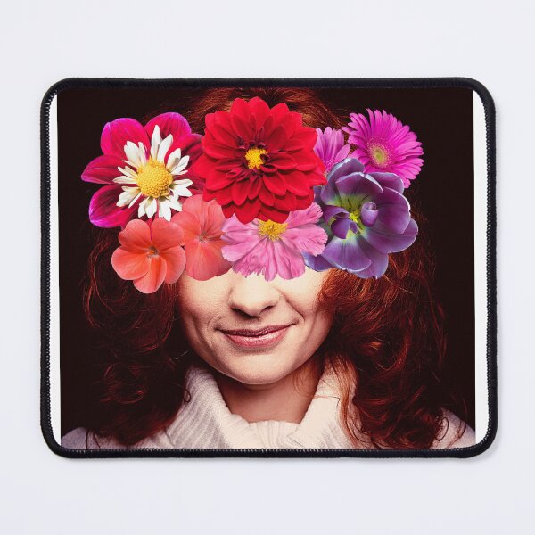 Item preview, Mulher caucasiana - flowers collection designed and sold by MilenaArts.