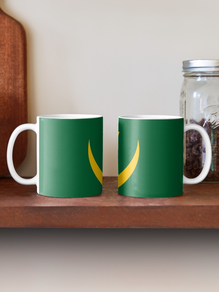 Aperçu 2 sur 6. Mug à café avec l'œuvre Drapeau de la Mauritanie créée et vendue par Shorlick.