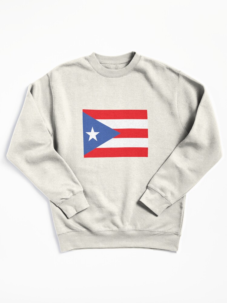Aperçu 2 sur 7. Sweatshirt épais avec l'œuvre Drapeau de Porto Rico créée et vendue par Shorlick.