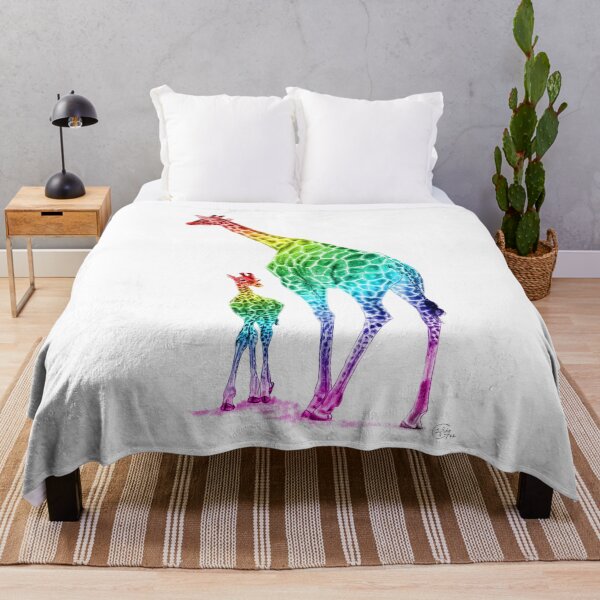 Artikelvorschau, Giraffe und Giraffe - gefärbte Version des Regenbogens entworfen und verkauft von SylvieG18.