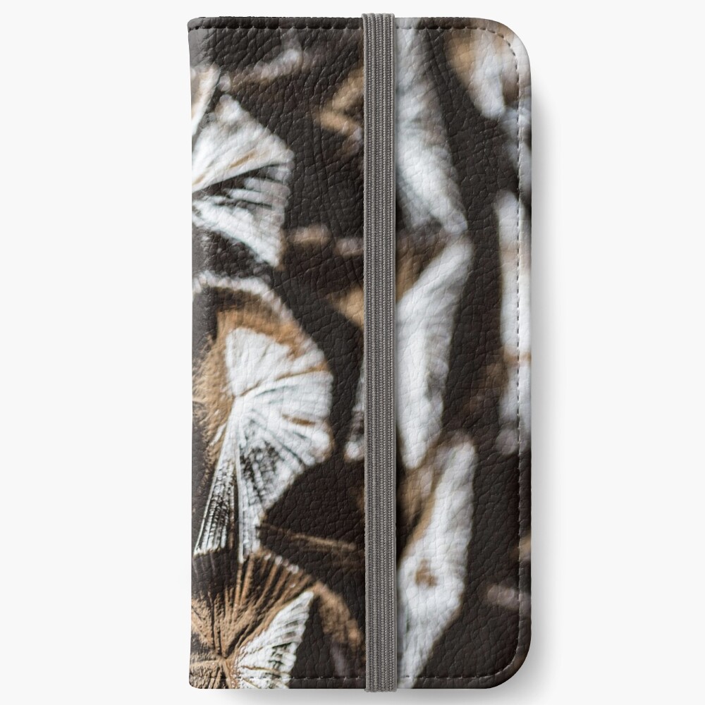 Fluted glass pattern retro iPhone Wallet