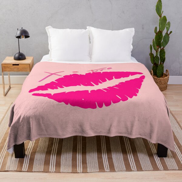 Item preview, X-tra (edición de labios) designed and sold by JIMMYKIVUTI.