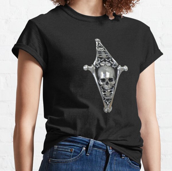 Skull and Crossbones Diamond Symbol Halloween Skull Design (Skull Jewelry Metal Silver Chrome Skulls Sedlec Ossuary) Classic T-Shirt