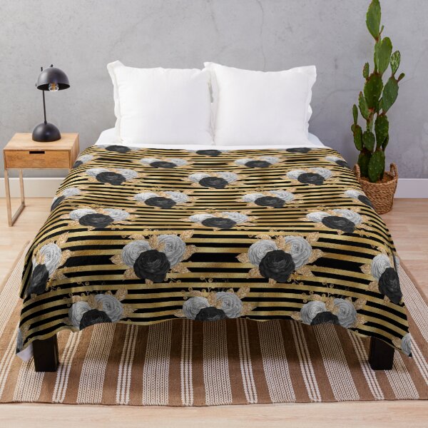 Artikelvorschau, Black Gold Floral Flower Pattern Gift Premium Art Apparel Essential Motivation Inspiration Joy Mood Funny Cat Halloween entworfen und verkauft von DesignByHeartUK.