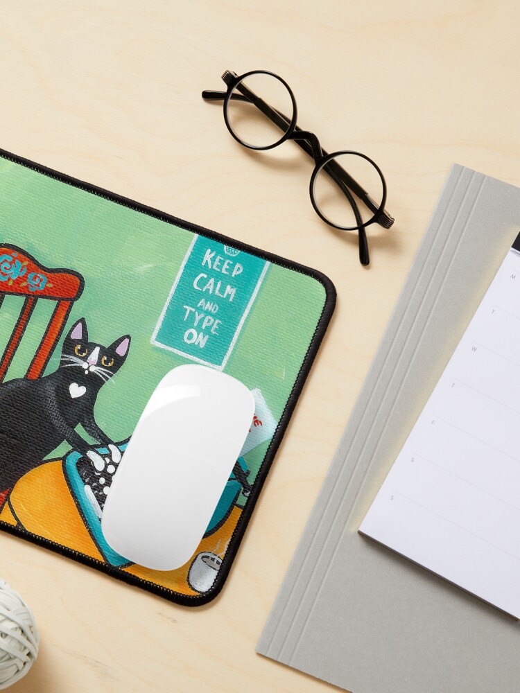 Alternate view of A Typed Note From the Cat Mouse Pad