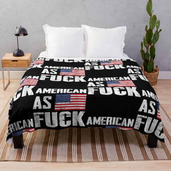 Artikelvorschau, Badass USA Patriotische Amerika Flagge Shirt American As Fuck entworfen und verkauft von Lyda Hartmann.