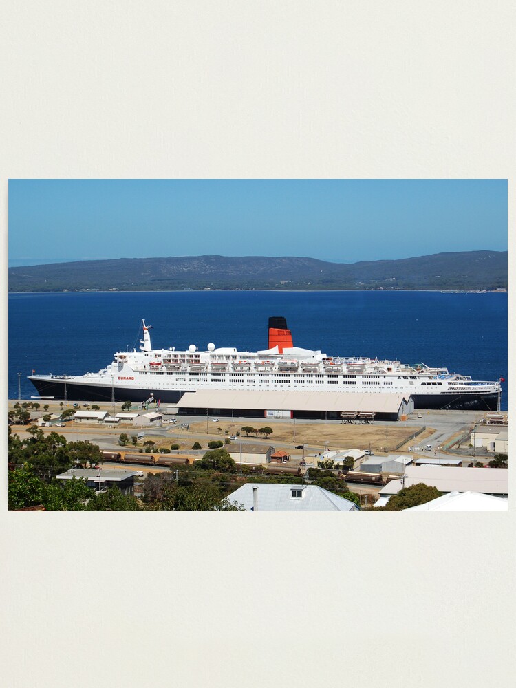 Alternate view of The great Lady's Last Journey. Photographic Print