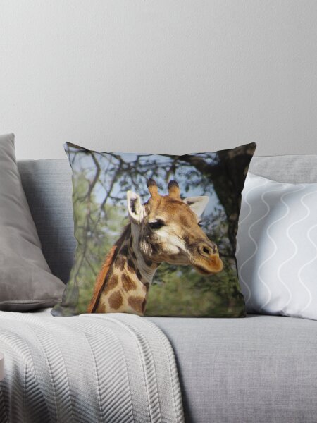 Artikel-Vorschau von Die königliche Giraffe, designt und verkauft von katiemarieco.