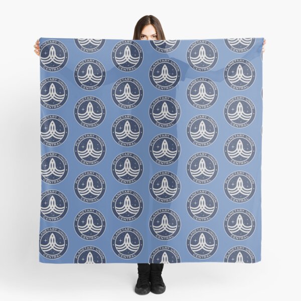 Decal P.U.C. Scarf