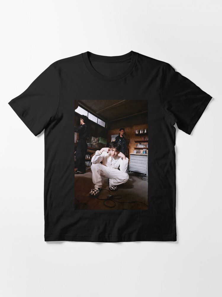 Lollapalooza jhope 2024 black XL shirt