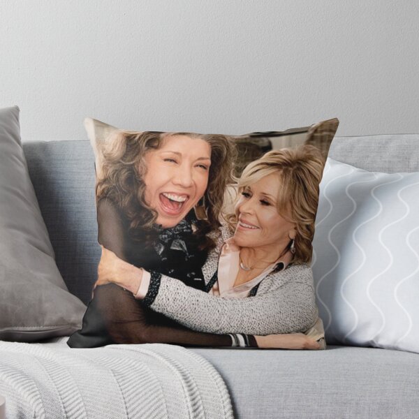 Aperçu de l'œuvre Grace and Frankie créée et vendue par AdamShop0.