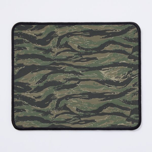 Artikelvorschau, Tiger Stripes Camo Pattern entworfen und verkauft von Cars with Character.