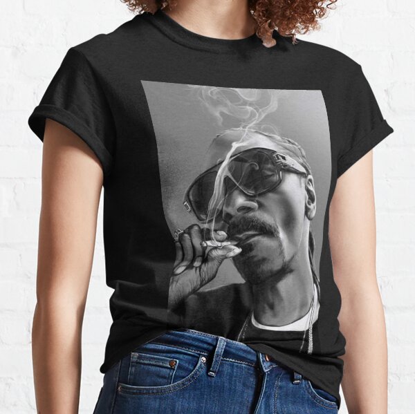 bw snoop dogg smoke Classic T-Shirt