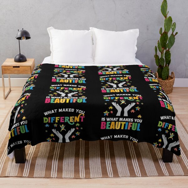 Aperçu de l'œuvre What Makes You Different is What Makes you Beautiful Autistic support Be Positive Aspire To Inspire Happy Life Apparel Essential Motivation Inspiration Joy Mood créée et vendue par DesignByHeartUK.