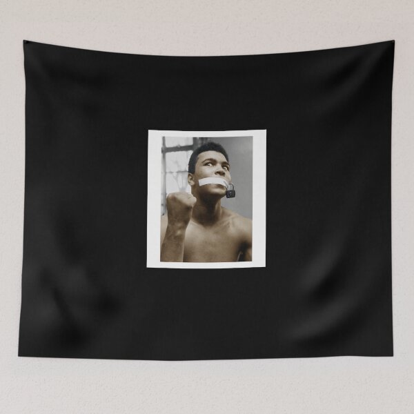 Artikelvorschau, Muhammad Ali T-ShirtMuhammad Ali T-Shirt_von Clicks678_ entworfen und verkauft von kimbeltzsve.