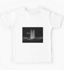 dancing fountain 2 Kids Tee
