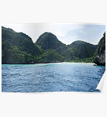 Deserted tropical white sand beach bay in Krabi, Thailand. Poster