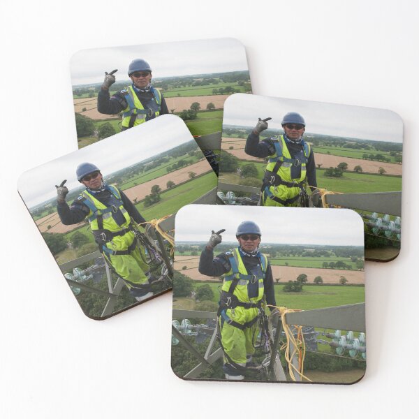 Item preview, I can see the pub designed and sold by Jimmy Deas.