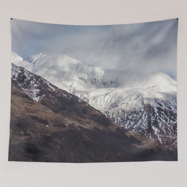 Artikelvorschau, Snowcapped Binnein Mor entworfen und verkauft von heidipics.