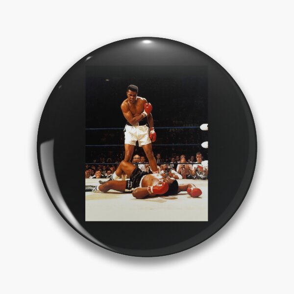 Artikelvorschau, Muhammad Ali schlägt aus entworfen und verkauft von vanzeefnsi.