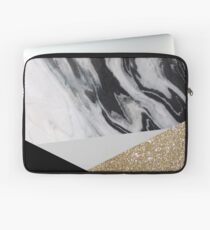 boho chic schwarz Gold Dreiecke weißer Marmor wirbelt Laptoptasche