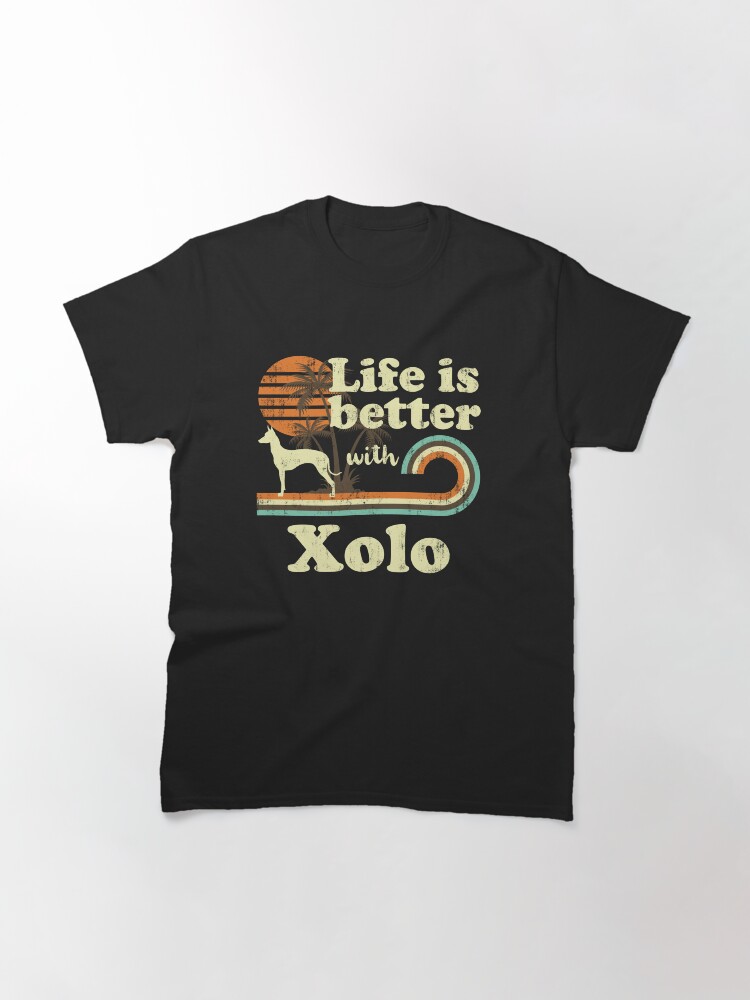 Imagen 3 de 7, Camiseta clásica con la obra  Life is Better with Xoloitzcuintli Xolo Vintage, diseñada y vendida por rafaeltto.