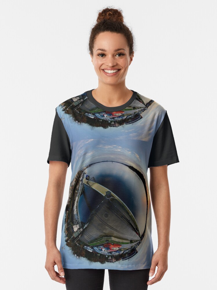 Alternate view of Foyle Marina at Dawn, Stereographic Graphic T-Shirt