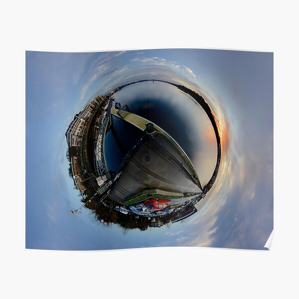Foyle Marina at Dawn, Stereographic Poster