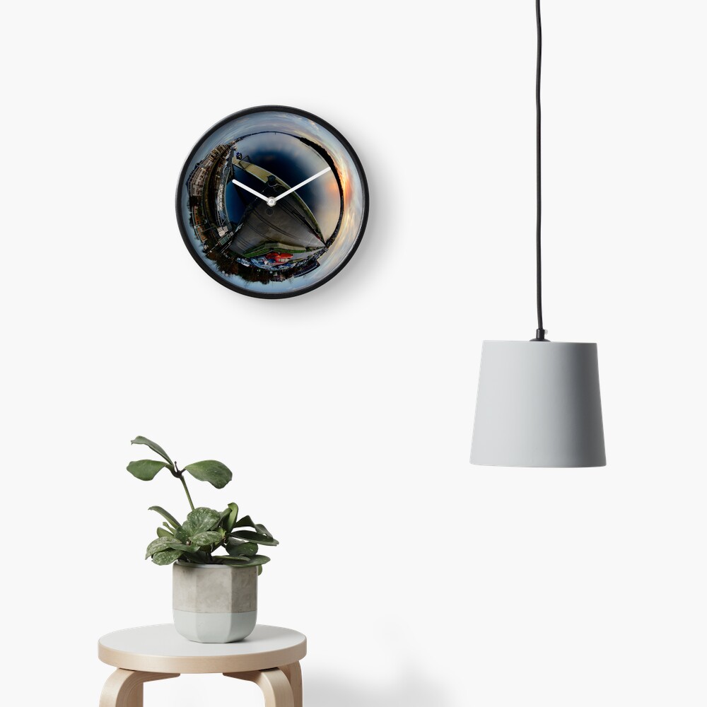 Foyle Marina at Dawn, Stereographic Clock