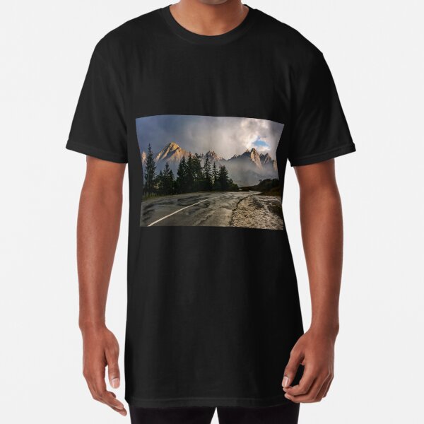 road to High Tatra Mountain Ridge in stormy weather Long T-Shirt