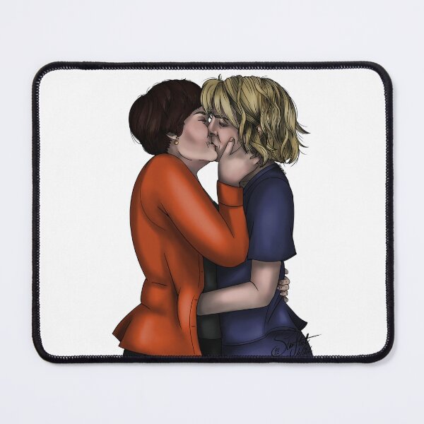 Item preview, Berena Kiss designed and sold by Starfleet-Witch.