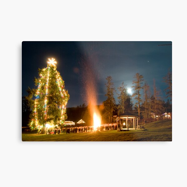 Moonrise on Christmas Eve, Mayne Island Metal Print