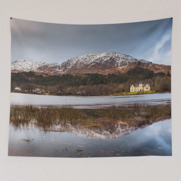 Artikelvorschau, Glenfinnan House mit Blick auf Loch Shiel entworfen und verkauft von heidipics.